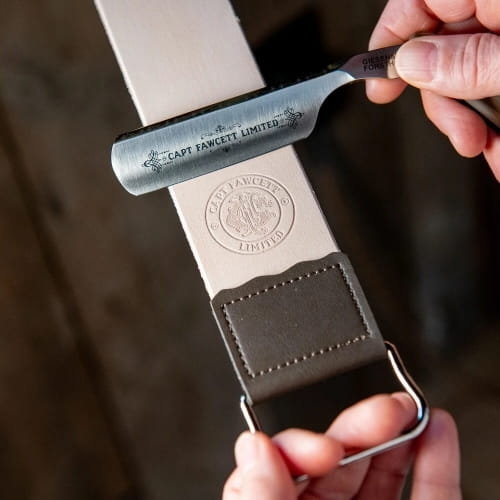 Skórzany pas do ostrzenia brzytwy - Leather Razor Strop - Captain Fawcett
