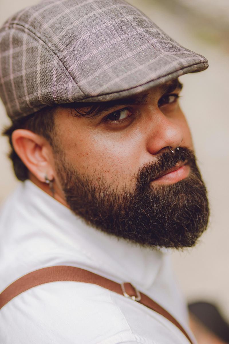 beard grooming